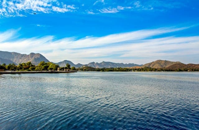 Fateh Sagar Lake & Moti Magri - tourist attraction - Gopedia