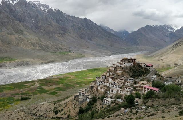 Kaza - destination - Gopedia