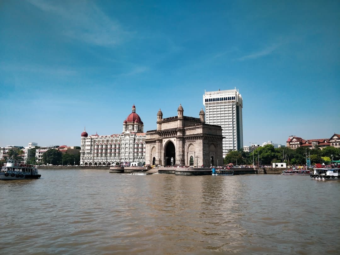 Maharashtra - state travel guide hero - Gopedia